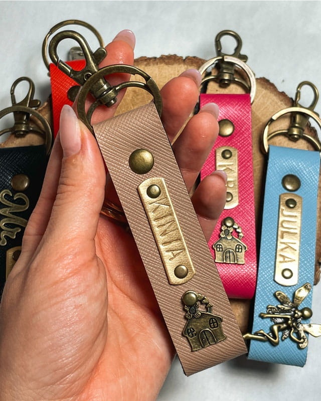 personalizowany brelok, brelok z napisem, brelok z imieniem