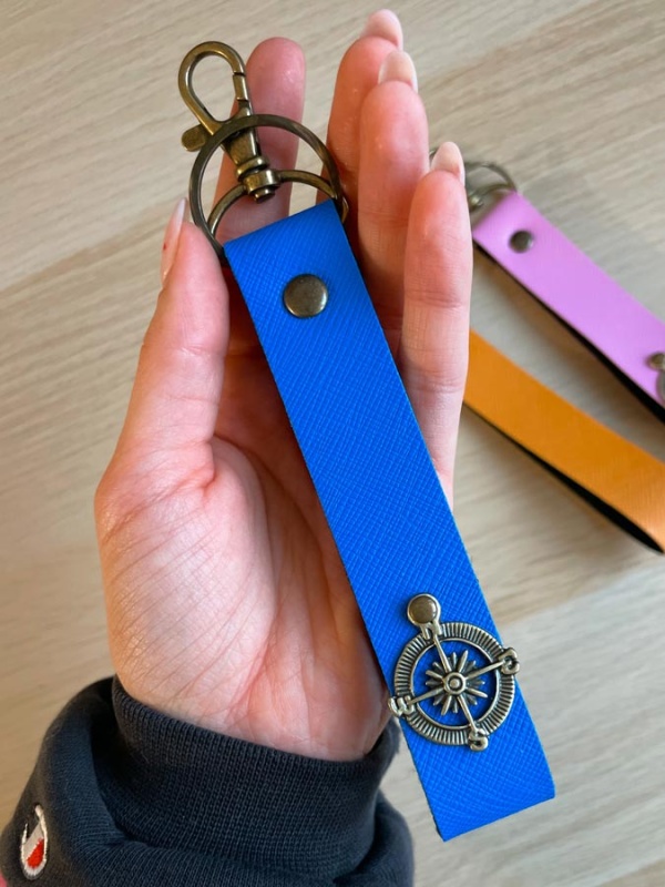 personalizowany brelok, brelok z napisem, brelok z imieniem