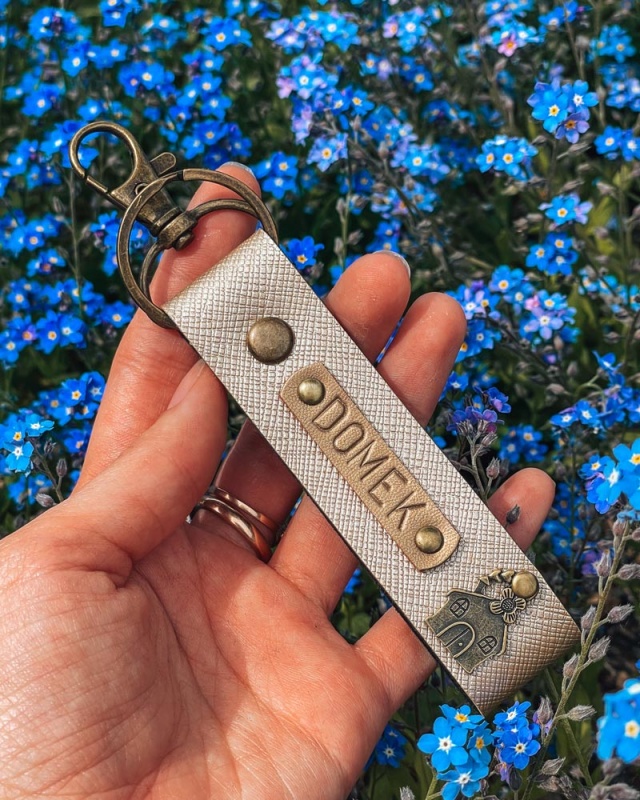 personalizowany brelok do kluczy, brelok z palmą z napisem