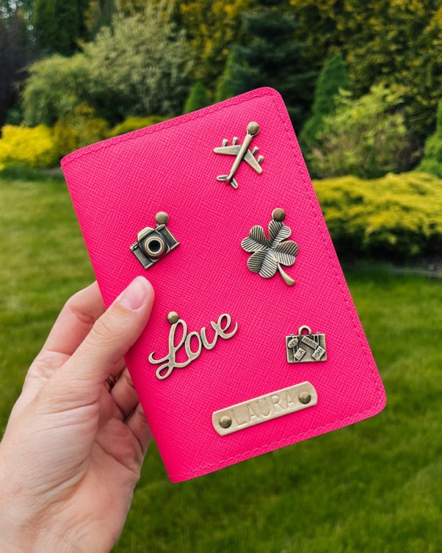 personalizowane etui na paszport, personalizowany pokrowiec na paszport