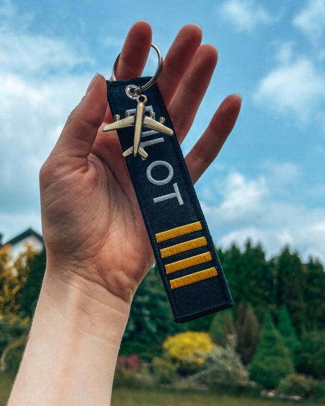 brelok dla pilota, brelok pilot haftowany