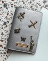 personalizowane etui na paszport z przypinkami okładka case