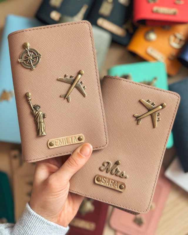 personalizowane etui na paszport z przypinkami okładka case