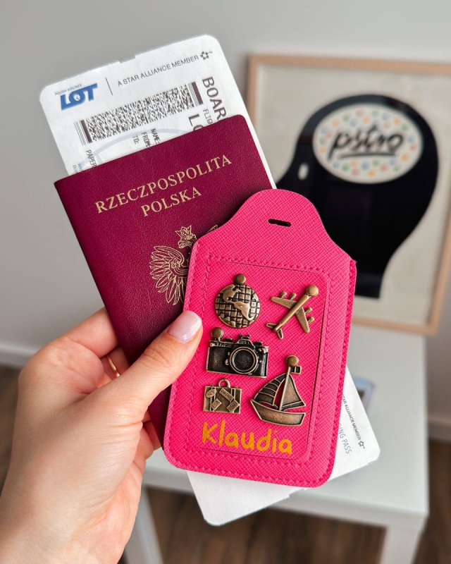 personalizowana zawieszka do bagażu, identyfikator do walizki