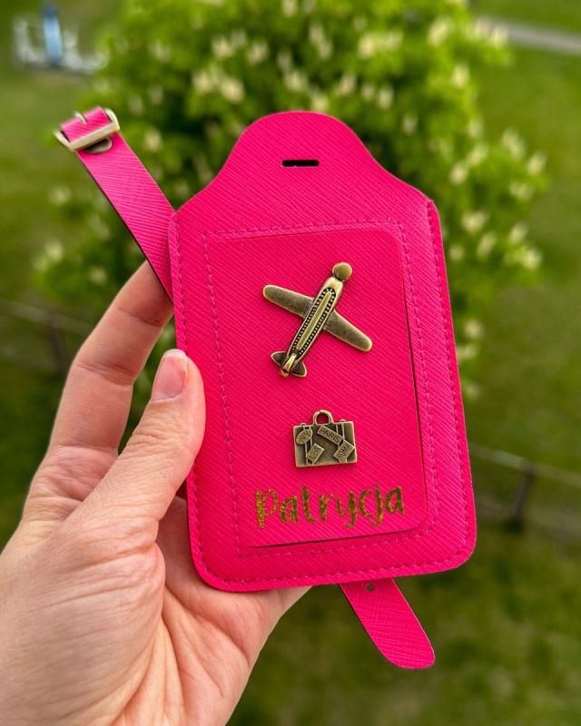 personalizowana zawieszka do bagażu, identyfikator do walizki