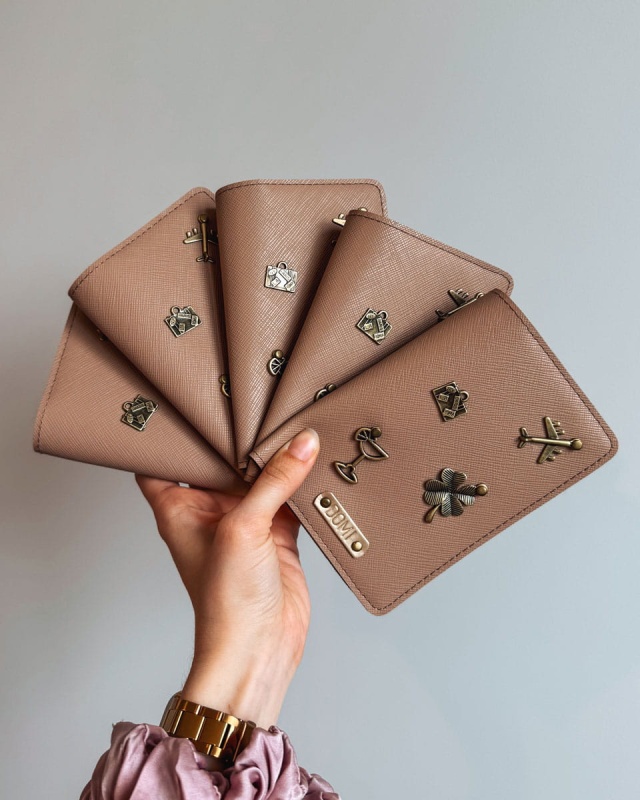 personalizowane etui na paszport z przypinkami okładka case
