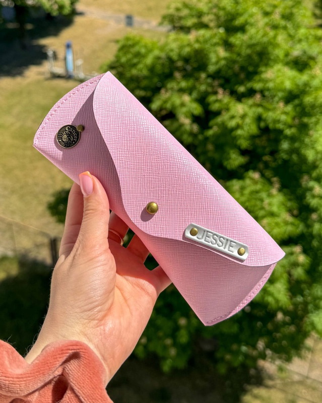 etui na okulary personalizowane z napisem