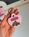 personalizowany brelok breloczek serce auto