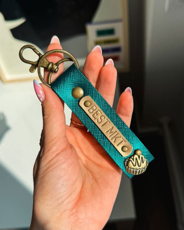 personalizowany brelok, brelok z napisem, brelok z imieniem