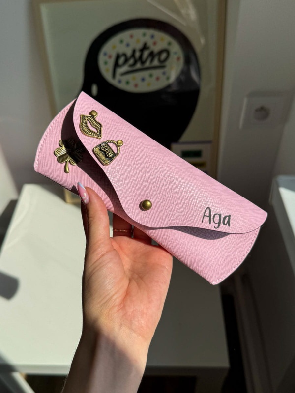 etui na okulary personalizowane z napisem