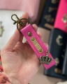 ersonalizowany brelok z napisem, krótszy - Hot Pink